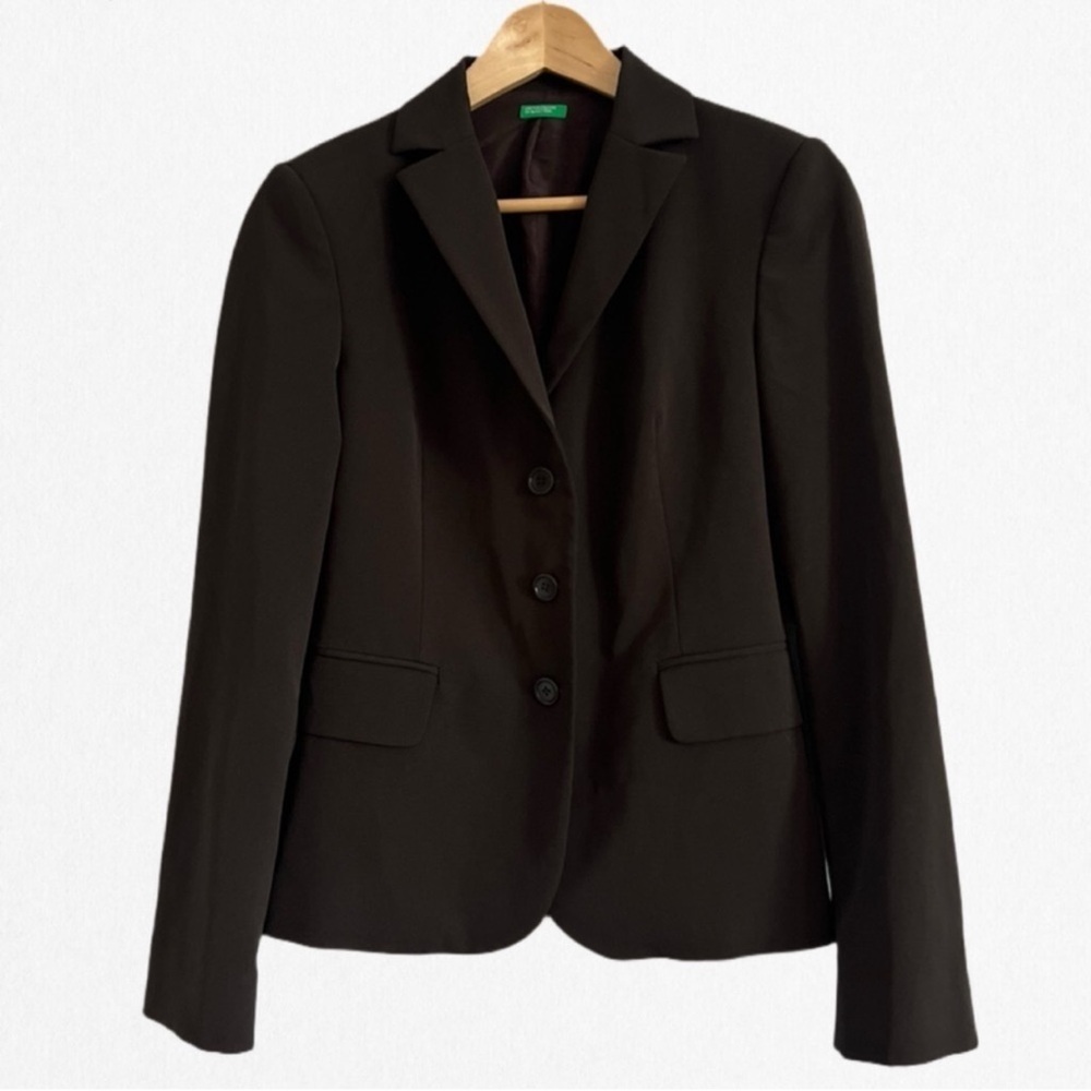 UNITED COLORS OF BENETTON Women’s Dark Brown Lined Button-up Blazer